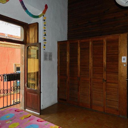 Lele Panchito Y Lavanda Juntos En El Centro ケレタロ エクステリア 写真